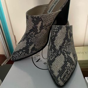 Snake Mules